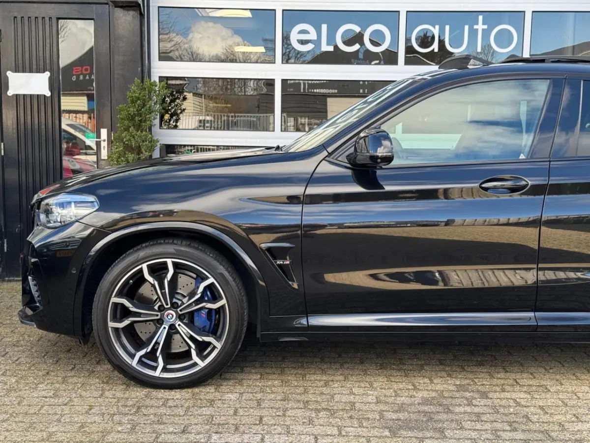 M 480pk / Carbon / Pano / CarPlay