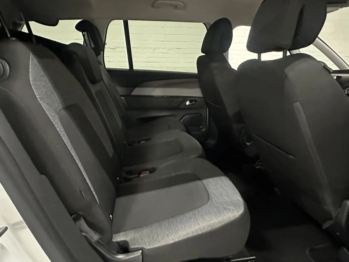 1.2 PureTech Business CLIMA /CRUISE / NAVI
