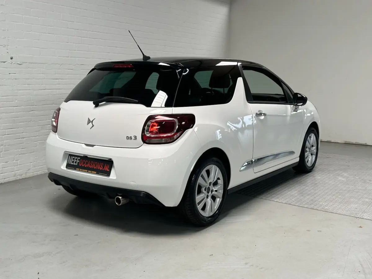 1.6 VTi So Chic CLIMA / CAMERA / CRUISE / LMV Dis.riem vervangen bij 112912 km