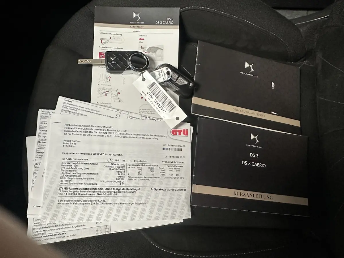 1.6 VTi So Chic CLIMA / CAMERA / CRUISE / LMV Dis.riem vervangen bij 112912 km