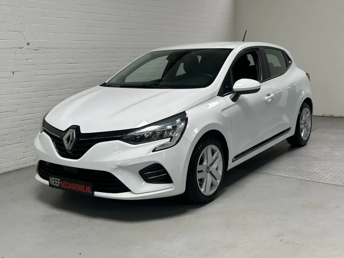 1.6 E-Tech Hybrid Business CLIMA / CRUISE / HYBRID 140 PK
