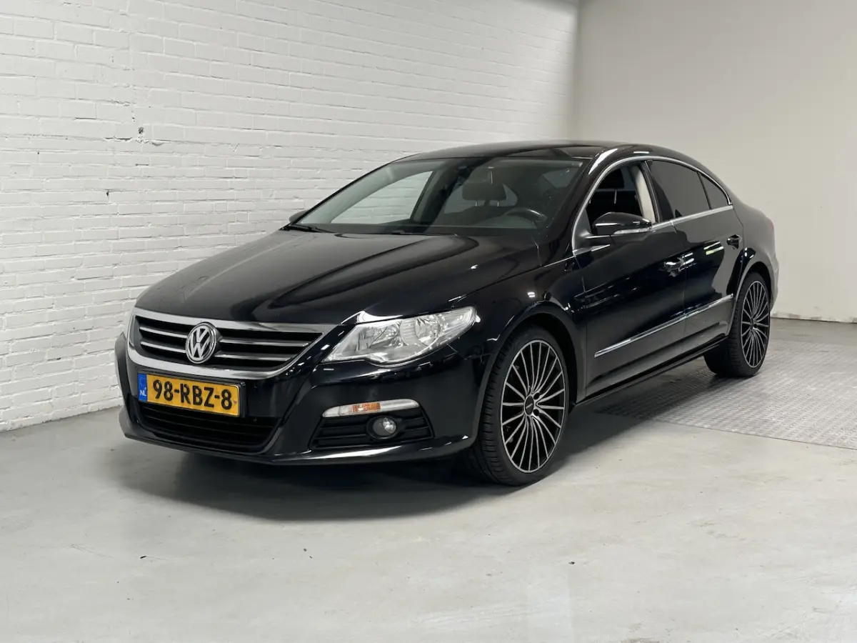 Volkswagen Passat CC 2011 Benzine Handgeschakeld leasen