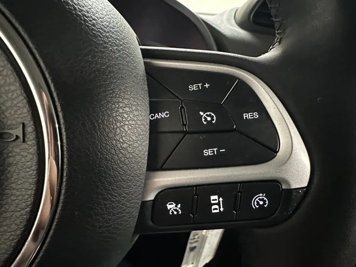 1.5T e-Hybrid Longitude CLIMA / CRUISE / HYBRID