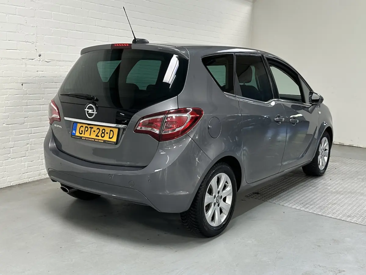 1.4 Turbo Cosmo CLIMA / CRUISE / CEMERA / LMV VOLE OPTIES