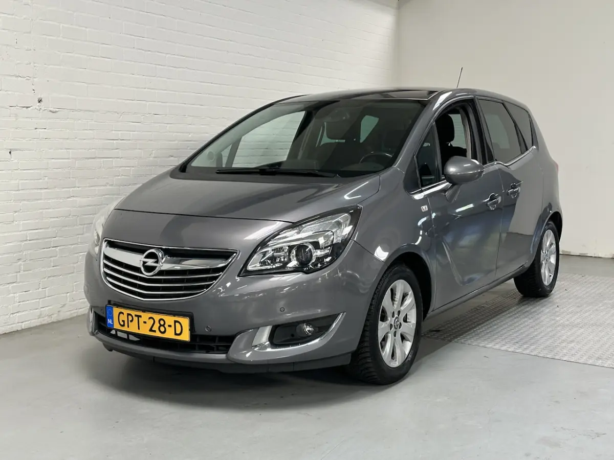 1.4 Turbo Cosmo CLIMA / CRUISE / CEMERA / LMV VOLE OPTIES