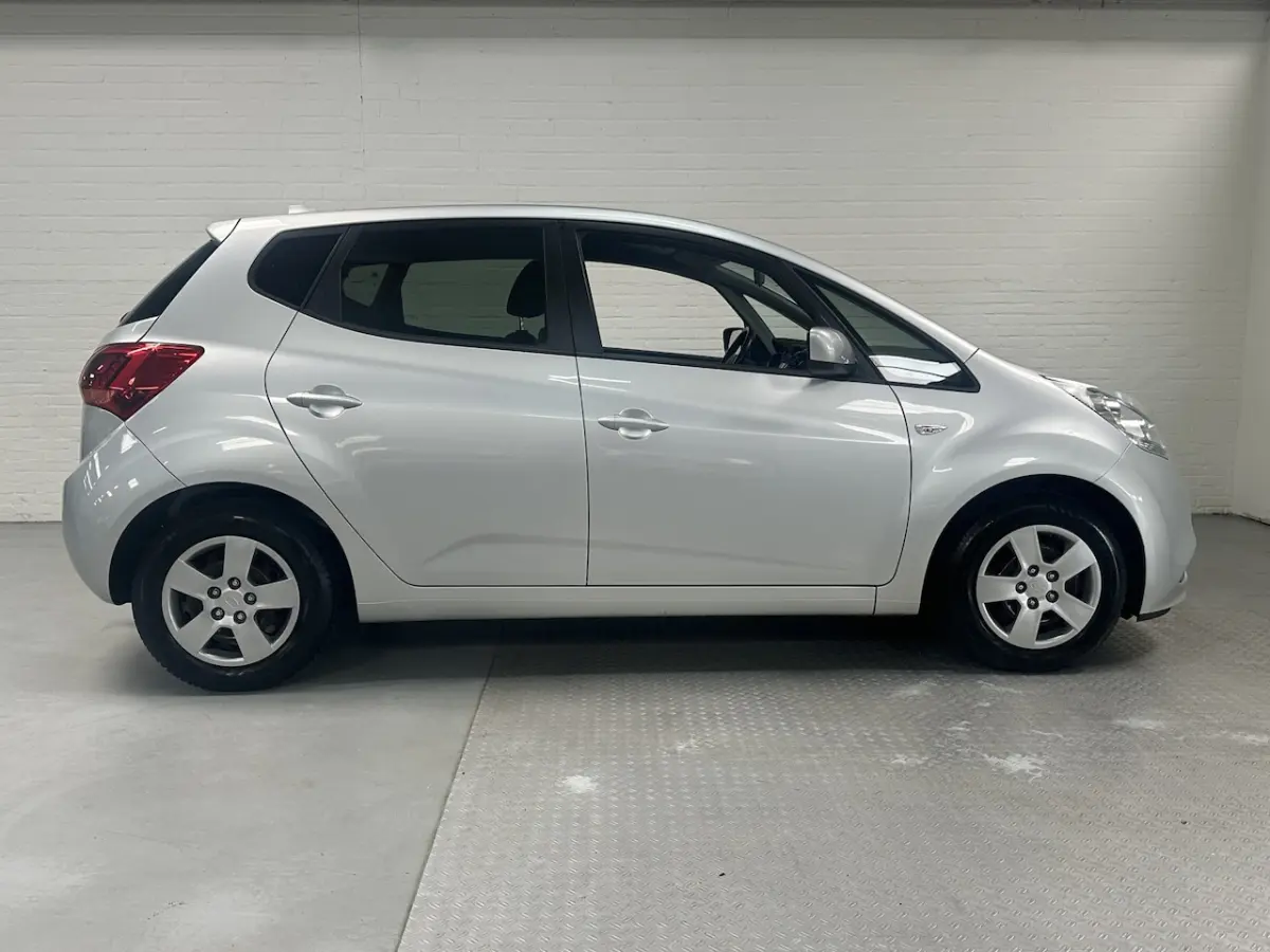 1.6 CVVT DynamicPLusLine CLIMA / CRUISE / CEMERA / TREKHAAK Garantie / Rijklaar