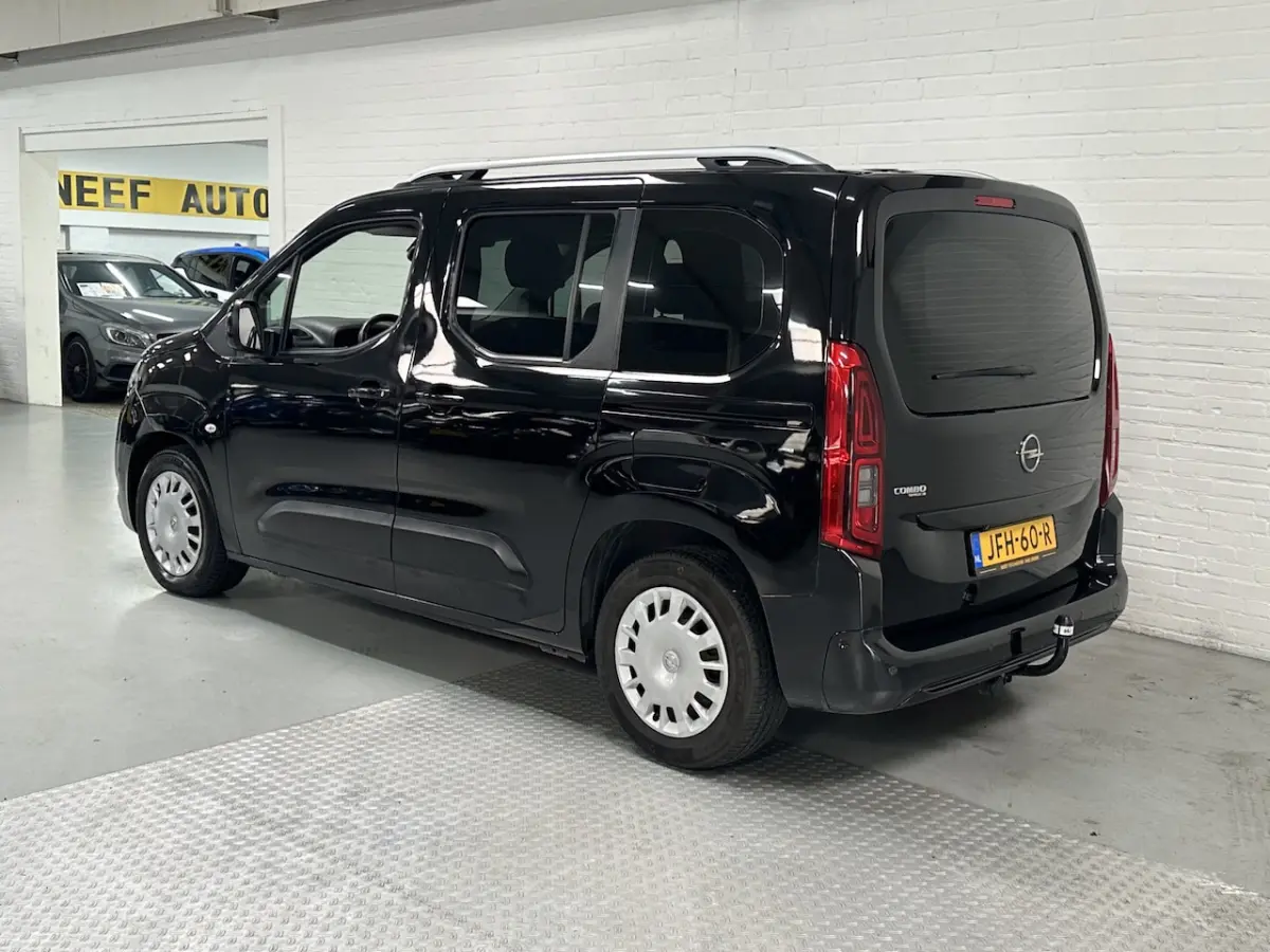 1.2 Turbo L1H1 Edition CLIMA /CRUISE/ CAMEA /TREKHAAK VOLE OPTIES MET GARANTIE