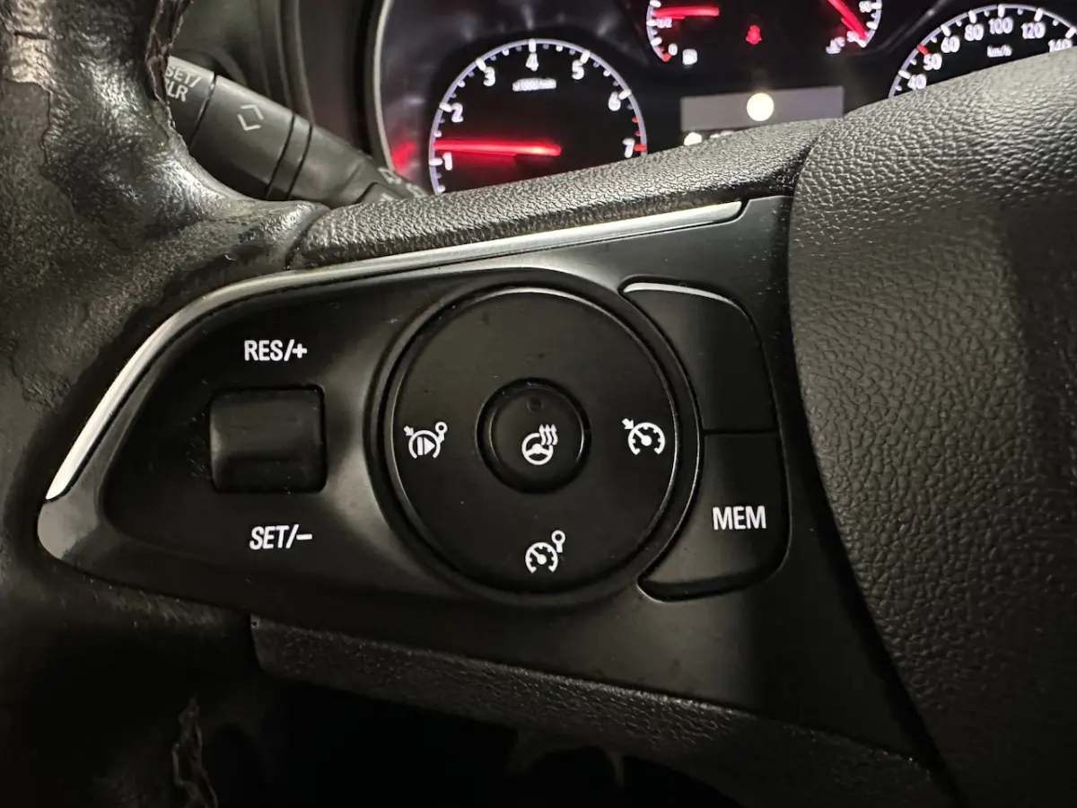 1.2 Turbo L1H1 Edition CLIMA /CRUISE/ CAMEA /TREKHAAK VOLE OPTIES MET GARANTIE