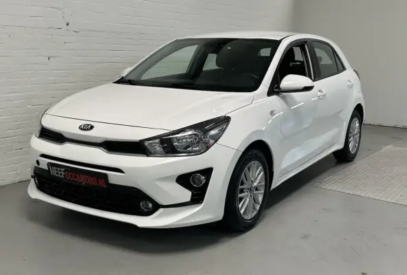 1.2 T-GDi AIRCO / CAMERA / CARPLAY / NAVI/ CRUISE