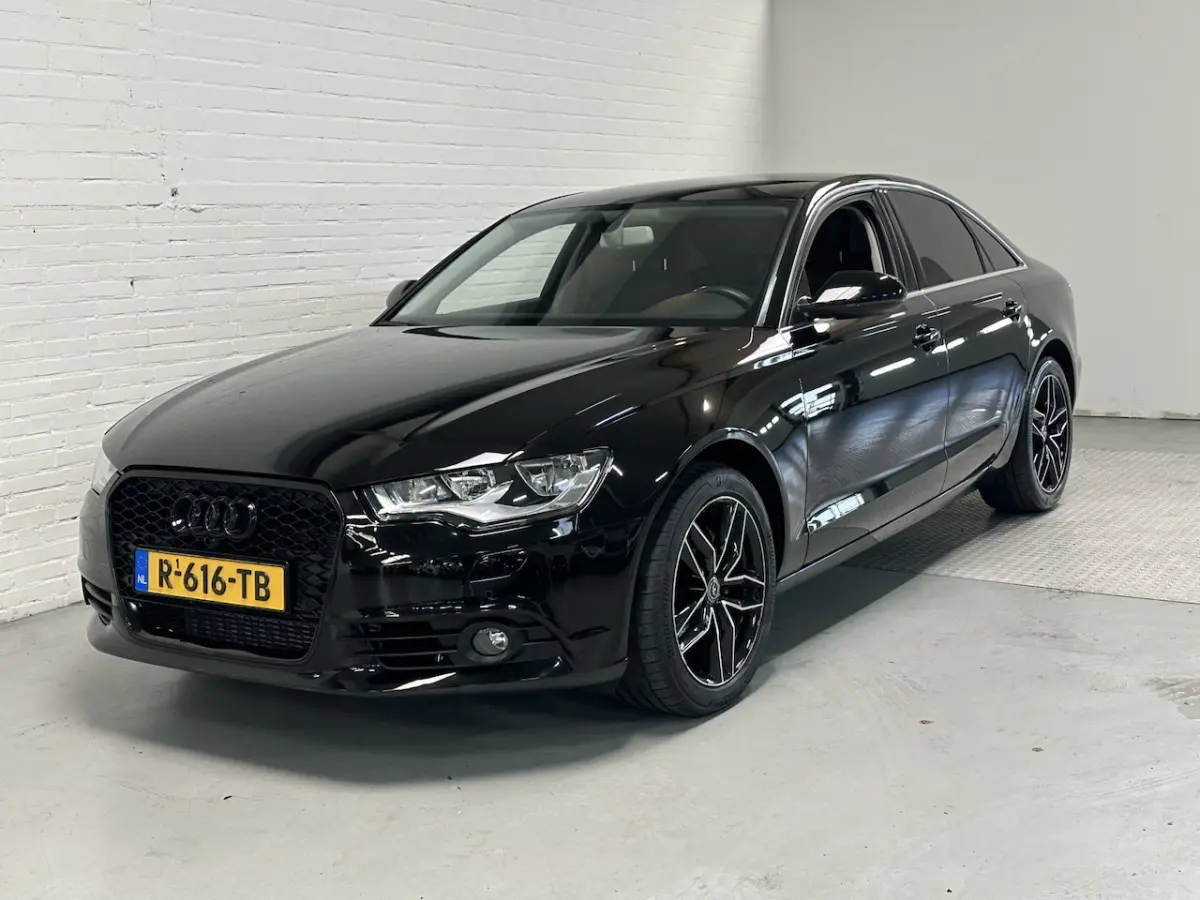 Audi A6 limousine 2012 Benzine Handgeschakeld leasen