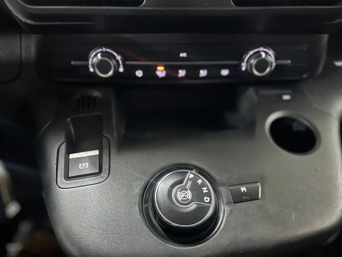 1.5 BlueHDI CLIMA / CRUISE / NAVI / ELK.PAKKET