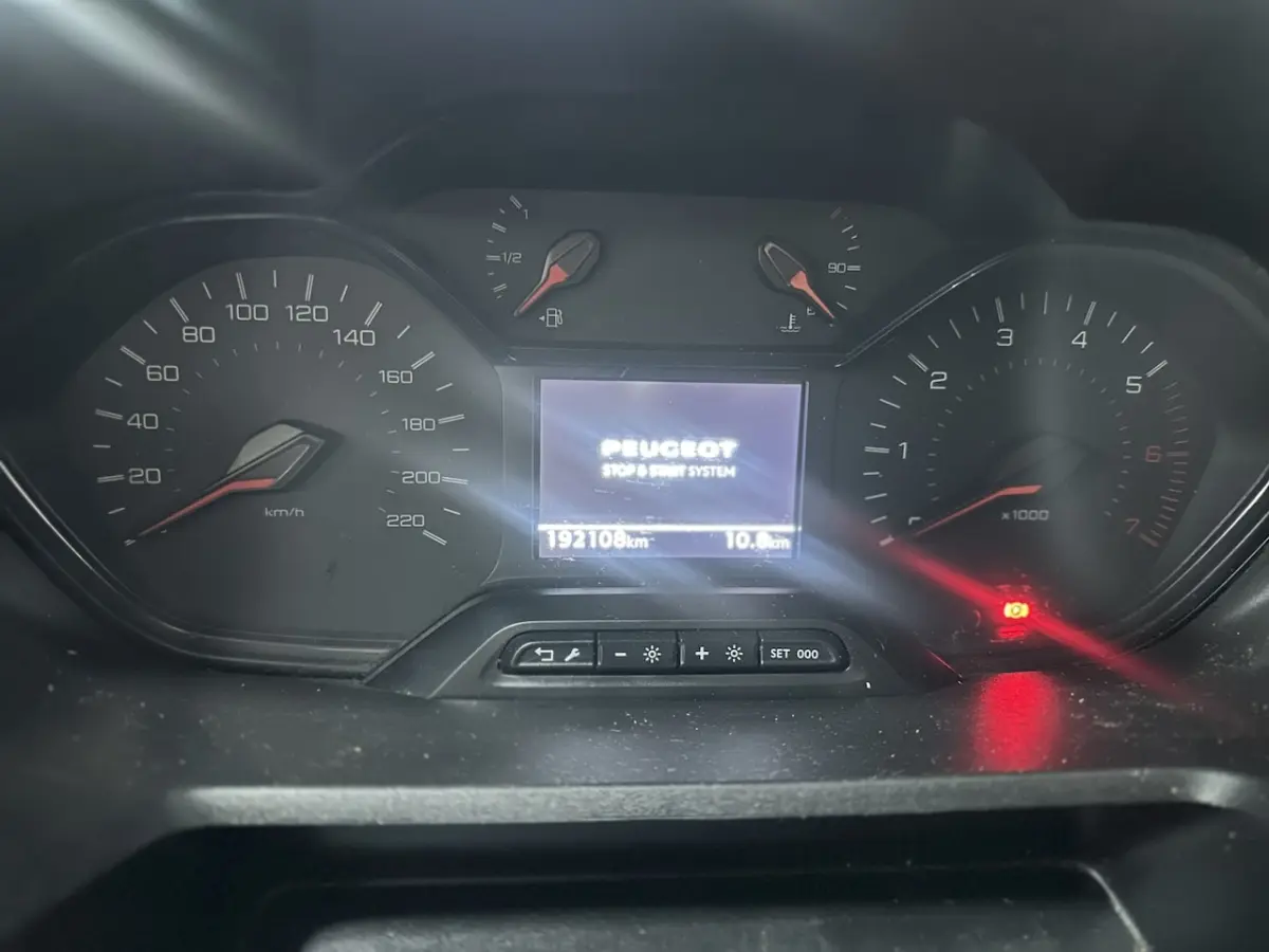 1.5 BlueHDI CLIMA / CRUISE / NAVI / ELK.PAKKET