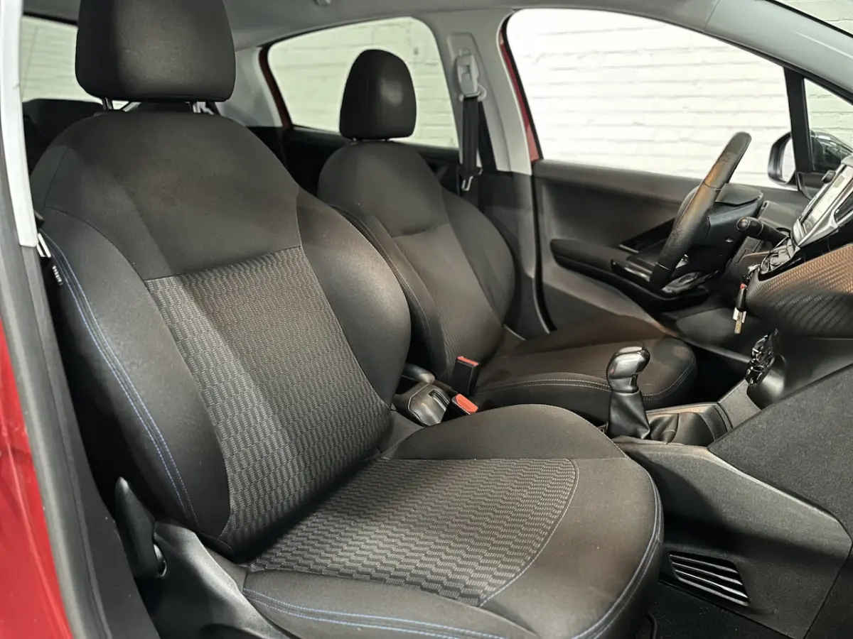 1.2 PureTech Blue Lease AIRCO / NAVI / CRUISE