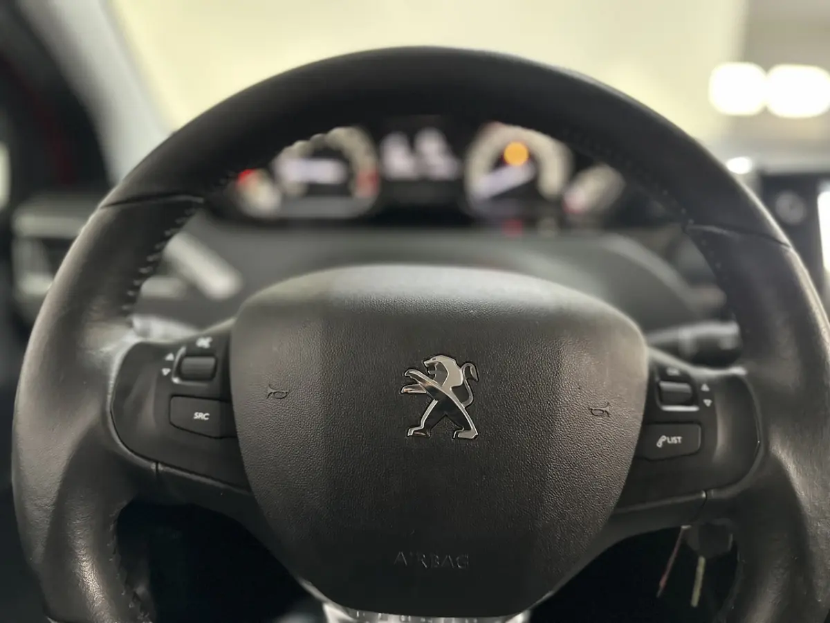 1.2 PureTech Blue Lease AIRCO / NAVI / CRUISE