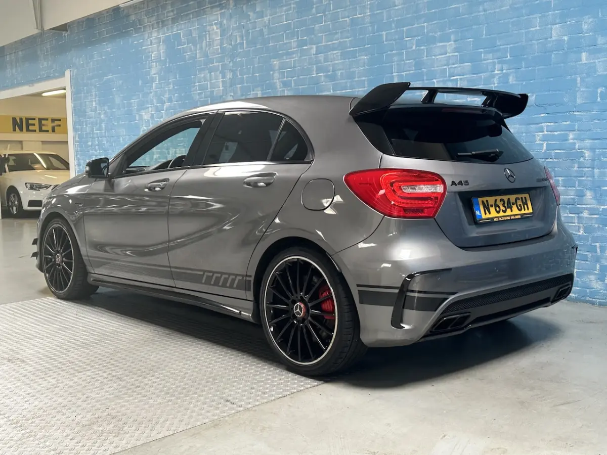 AMG 45 4MATIC AMG SPORT / LEER / LMV /470pk Auto rijd goed