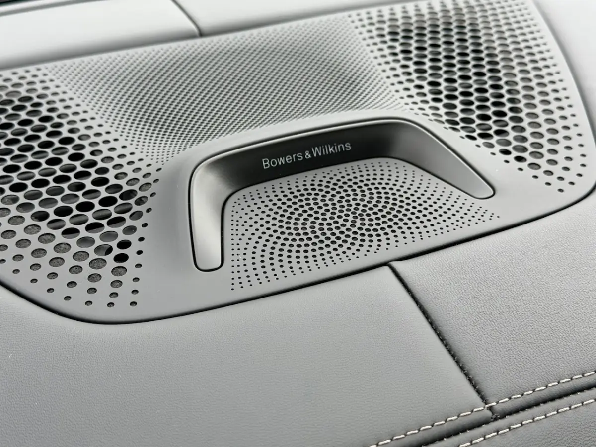 XDrive50e M-sport Performance Ametrin B&W Sky Alle opties