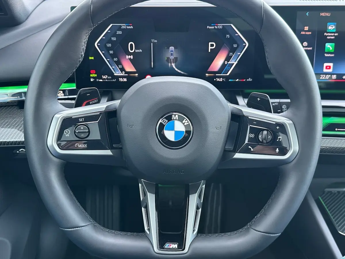 520i M-sport 21Inch M5 Performance H&K Carbon Pano