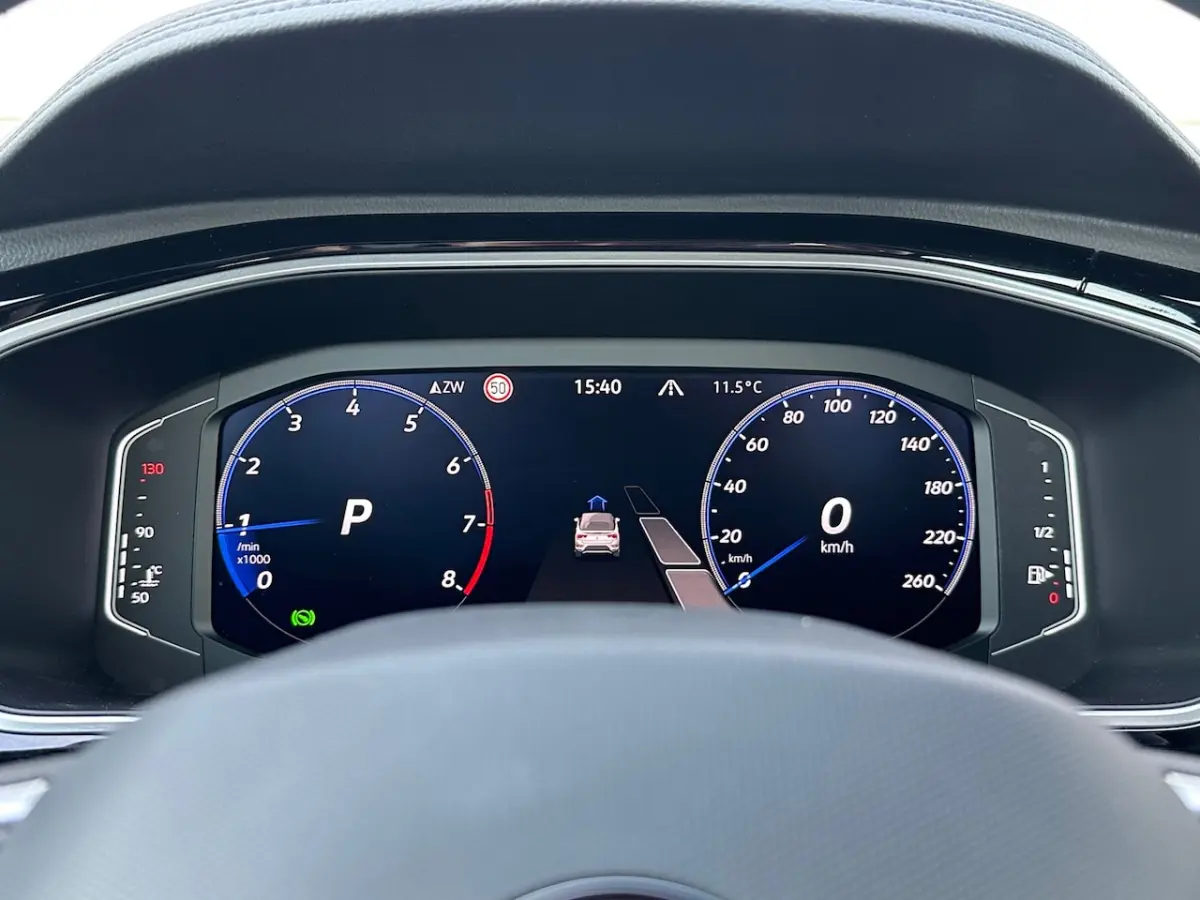1.5 TSI R-Line Acc Navi Dealer onh