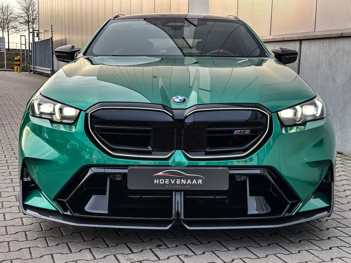 M5 Keramisch Akra 800Pk 22Inch Carbon Isle of man Full
