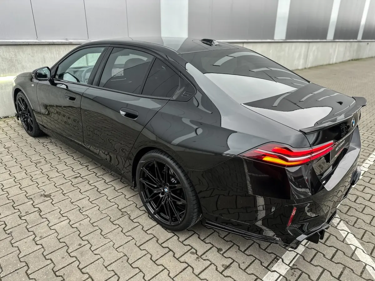 520i M-sport 21Inch M5 Performance H&K Carbon Pano