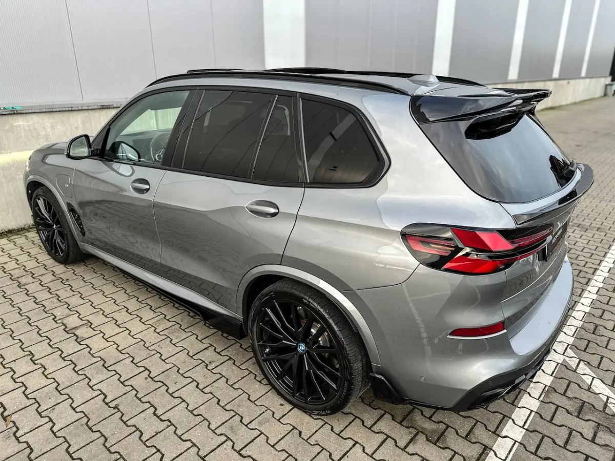 50e 490Pk M-sport Performance Carbon 22Inch Skycrap H&K 360Cam