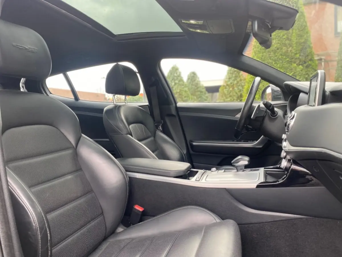 2.2 CRDI GT-LINE FULL OPTION Panodak LED Harman Kardon Head-up Carplay