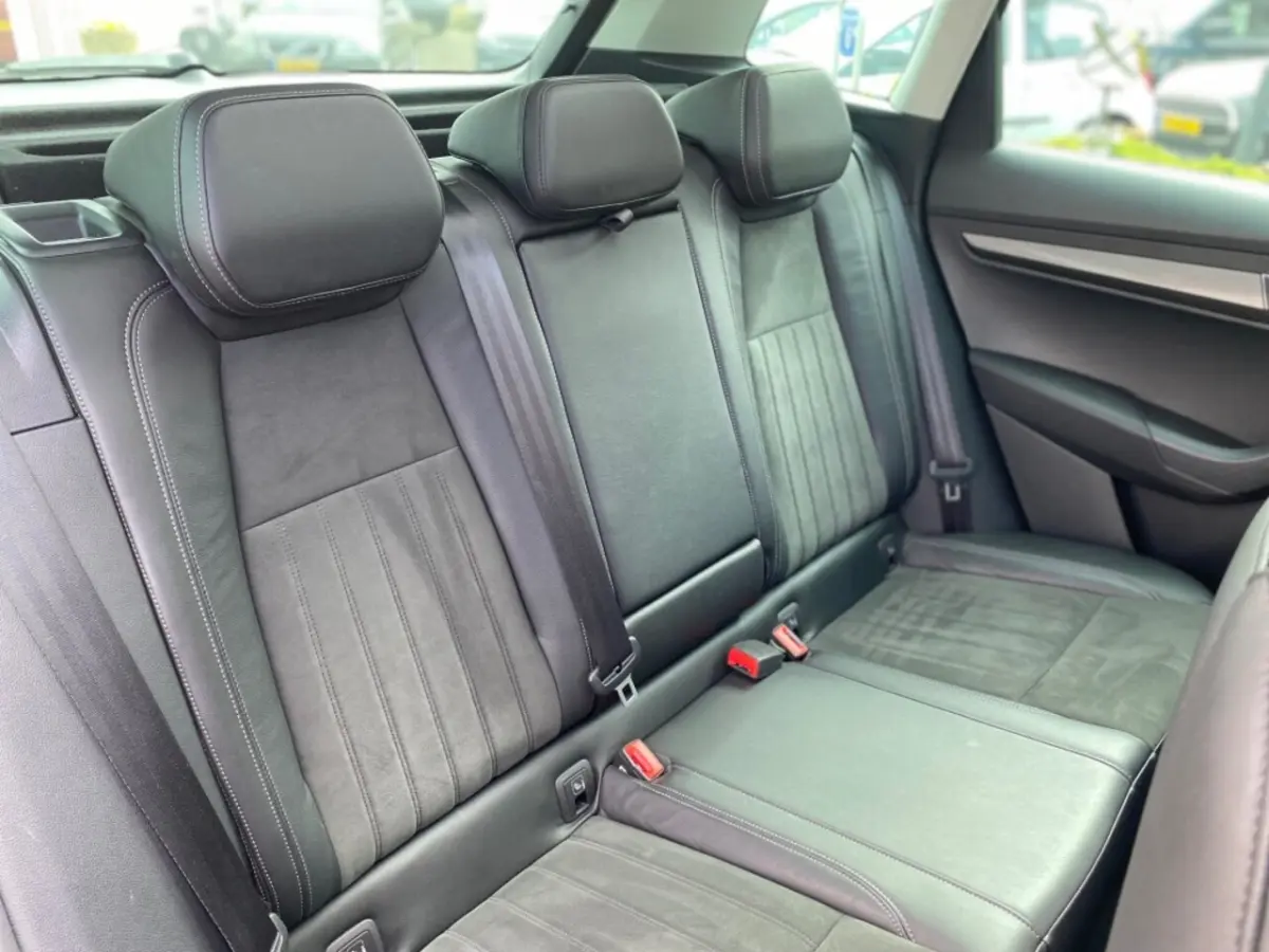 1.5 TSI DSG BNS.ED. PLUS Full Options Panoramadak Leer Alcantara Trekhaak ACC