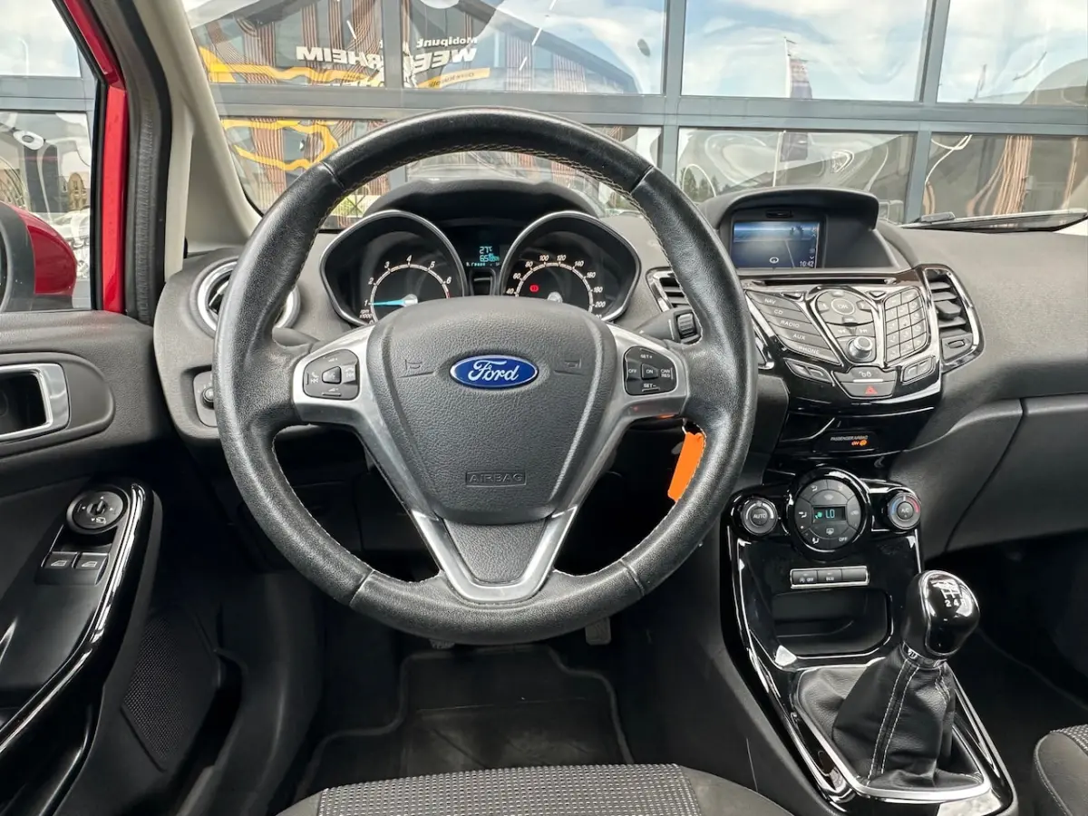 1.0 EcoBoost Titanium Climate/Navi/Cruise/Pdc/Lmv/Nap/Apk