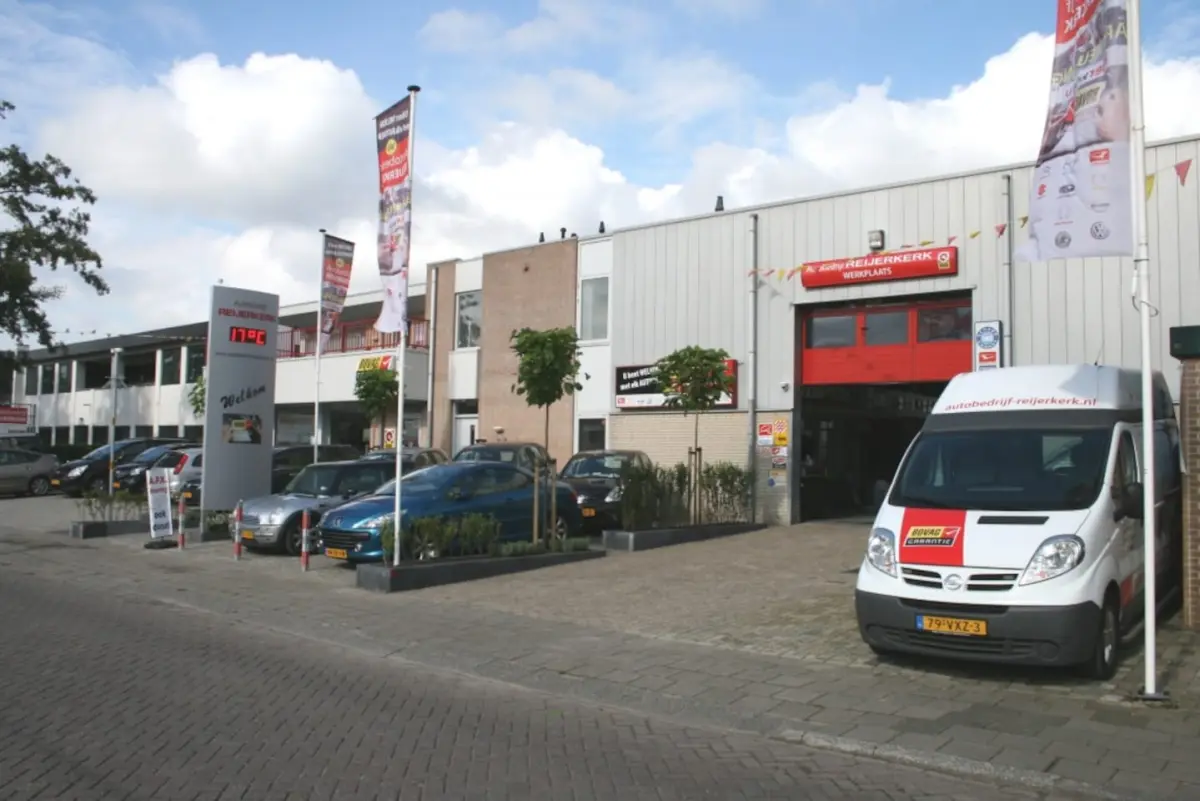 1.0 e-VTi Active + 12 maanden Bovag garantie