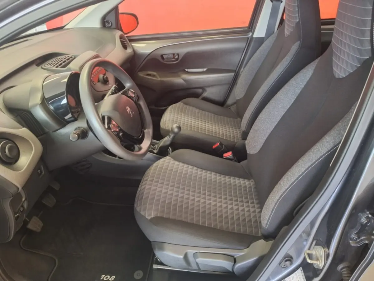 1.0 e-VTi Active + 12 maanden Bovag garantie