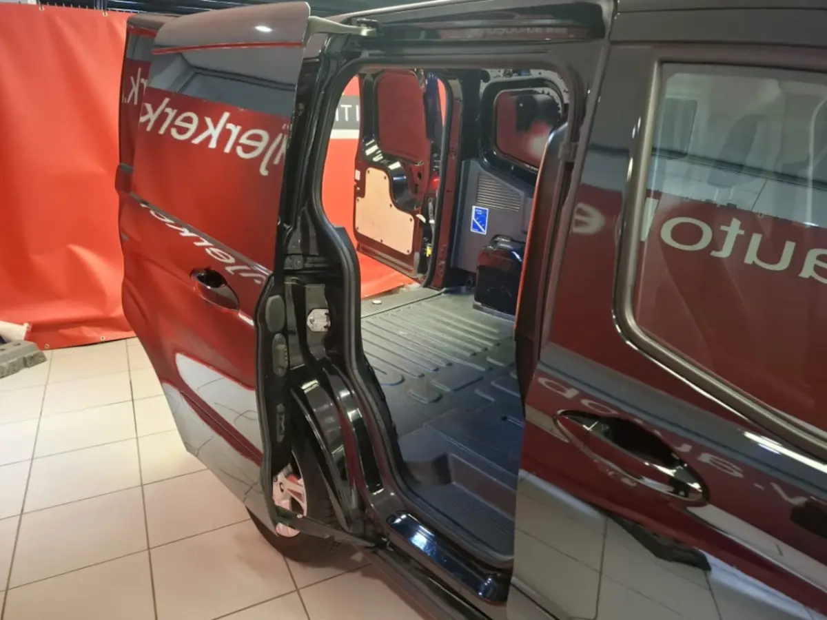 1.0 Limited EcoBoost, Milieu zone vrij, Navigatie, LM velgen