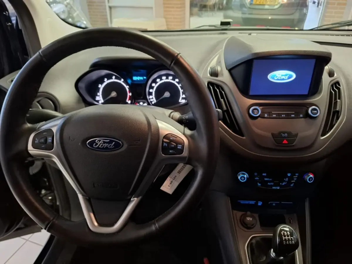 1.0 Limited EcoBoost, Milieu zone vrij, Navigatie, LM velgen