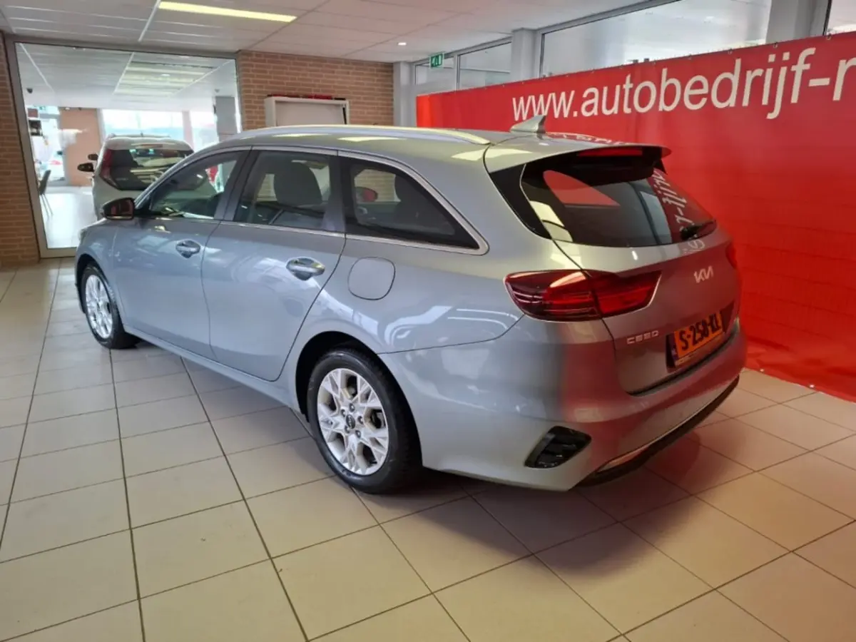 Ceed 1.0 MHEV DCT DynamicLine 5D, 12 mnd Bovag garantie