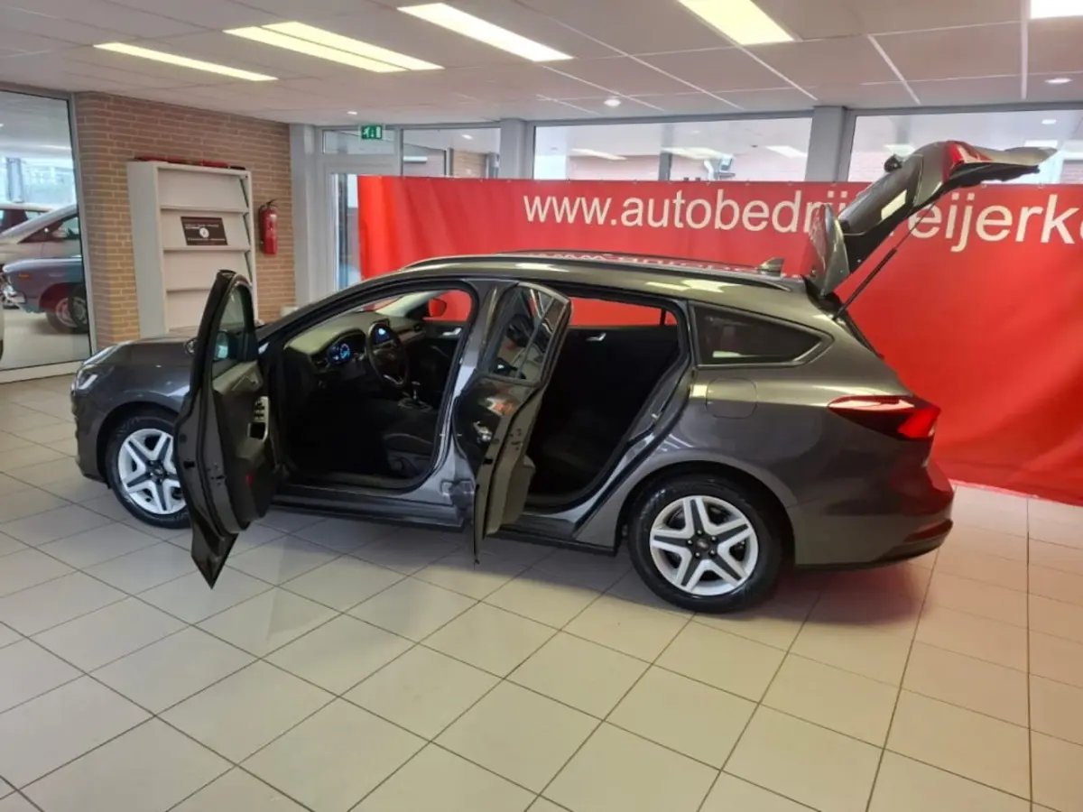 1.0 Ecoboost Connected, 12 mnd Bovag garantie