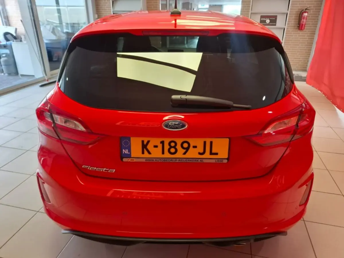 1.0 EcoB. ST-Line, 12 mnd Garantie, 30989 km