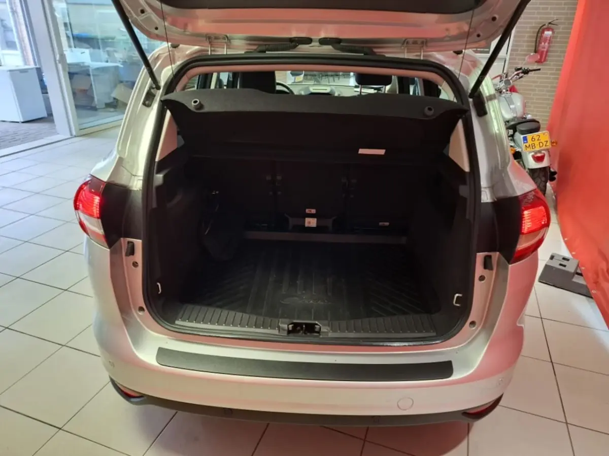 1.0 Titanium, Navi , 12 mnd garantie