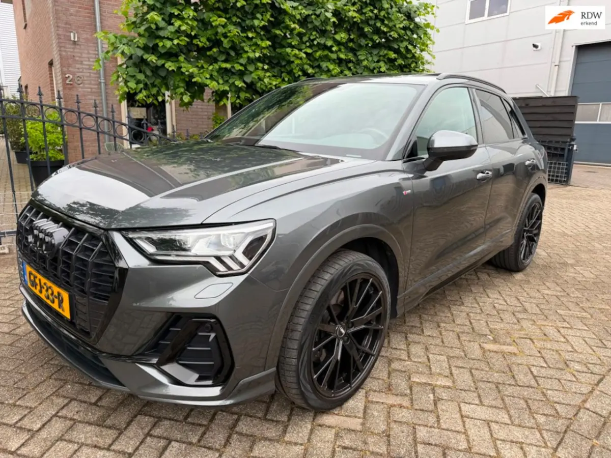 40 TFSI quattro edition one S-Line pano-dak