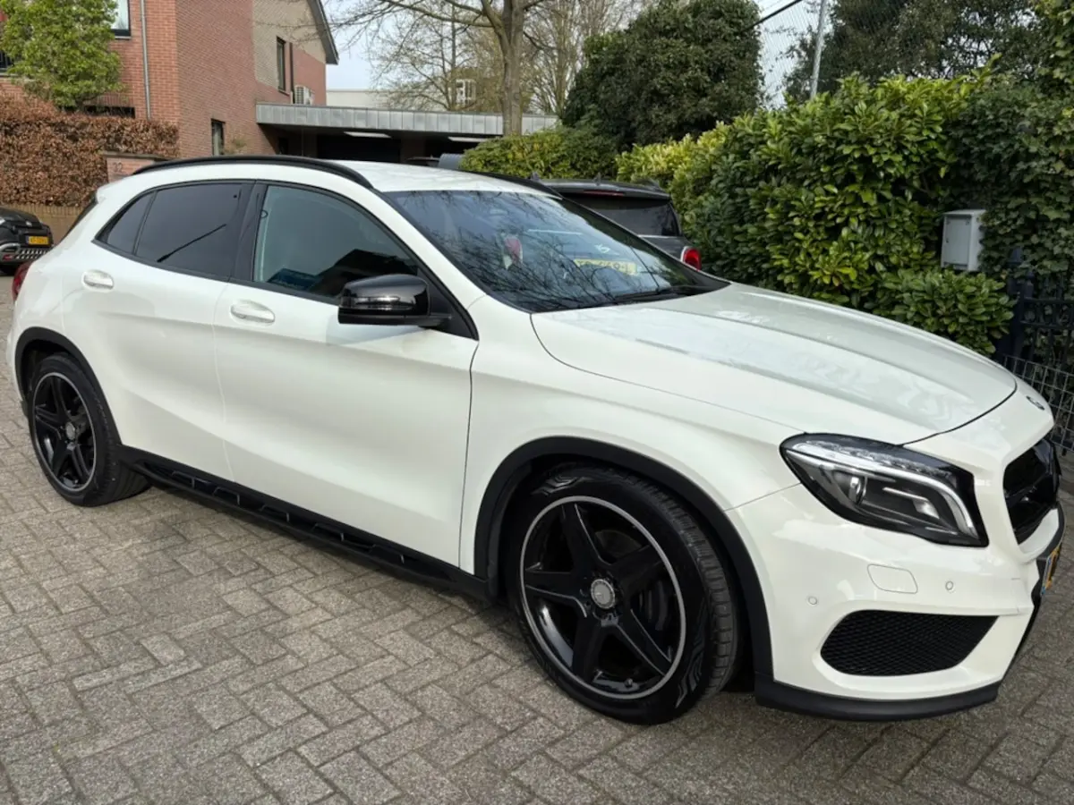180 AMG Night Edition Plus / 1e eigenaar