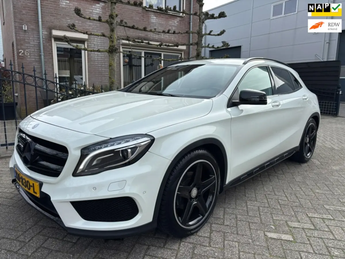 180 AMG Night Edition Plus / 1e eigenaar