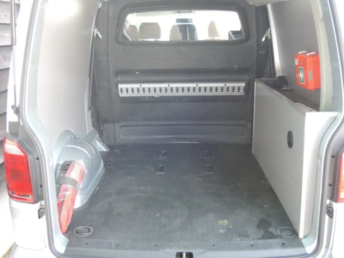 2.0 TDI L2H1 Dubbel cabine Trekhaak