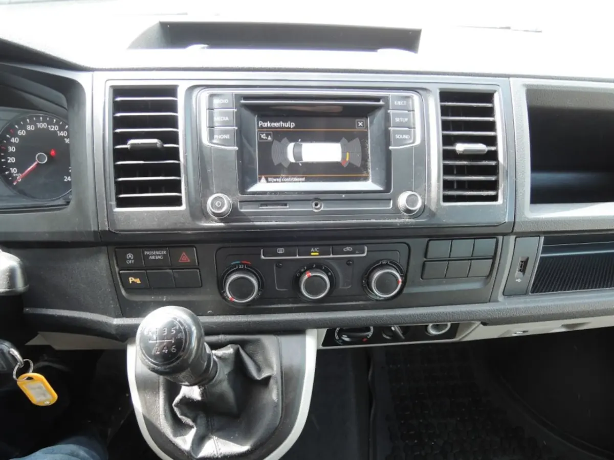 2.0 TDI L2H1 Dubbel cabine Trekhaak