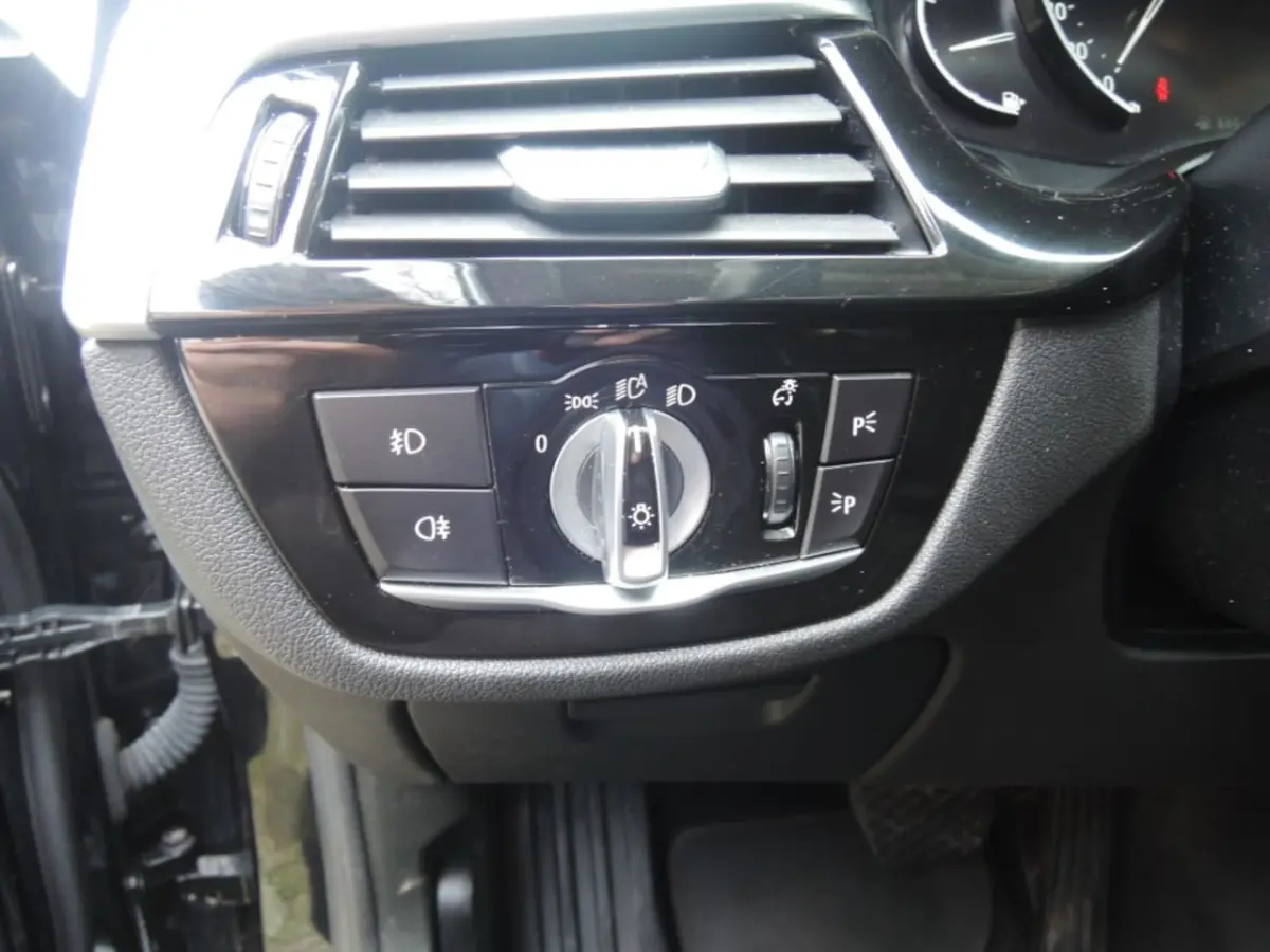 520I EXECUTIVE Trekhaak