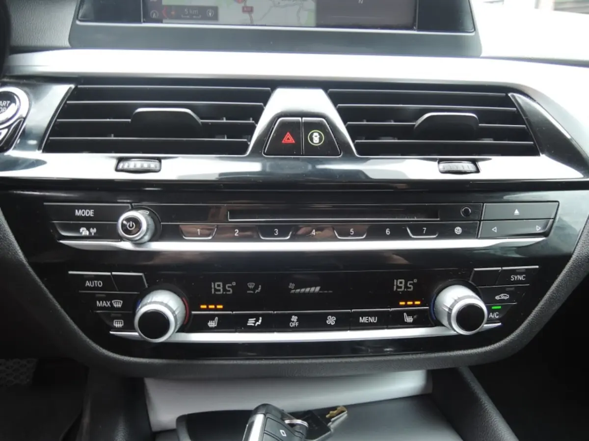 520I EXECUTIVE Trekhaak