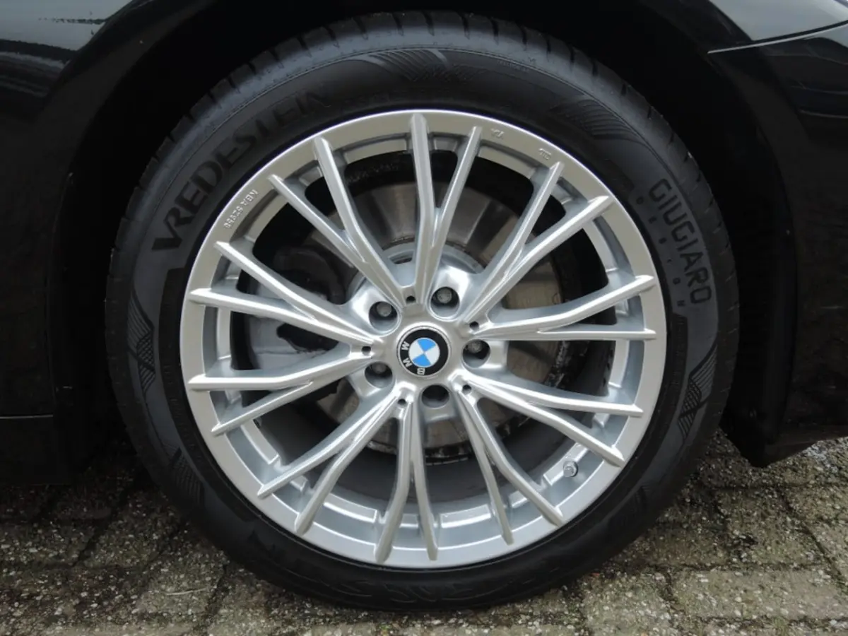520I EXECUTIVE Trekhaak