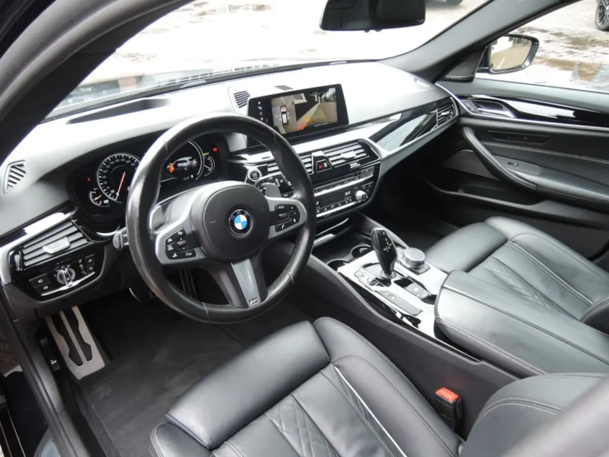540I X-Drive HIGH EXE M sport