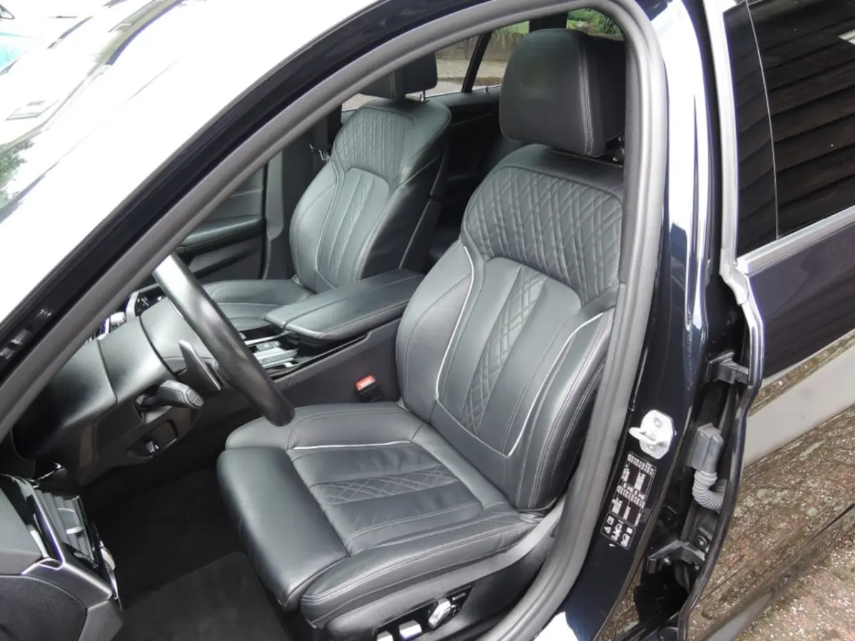 540I X-Drive HIGH EXE M sport