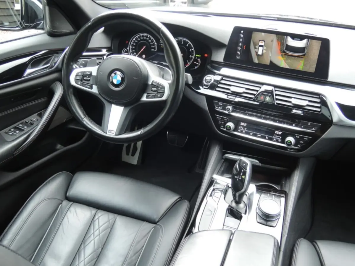 540I X-Drive HIGH EXE M sport
