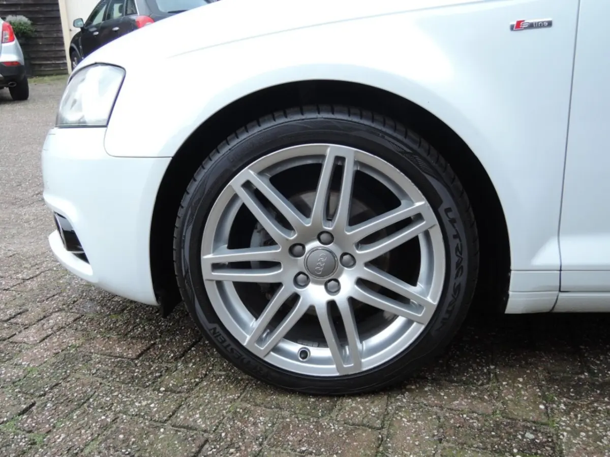 A3 1.4 TFSI ADVANCE SP S-LINE