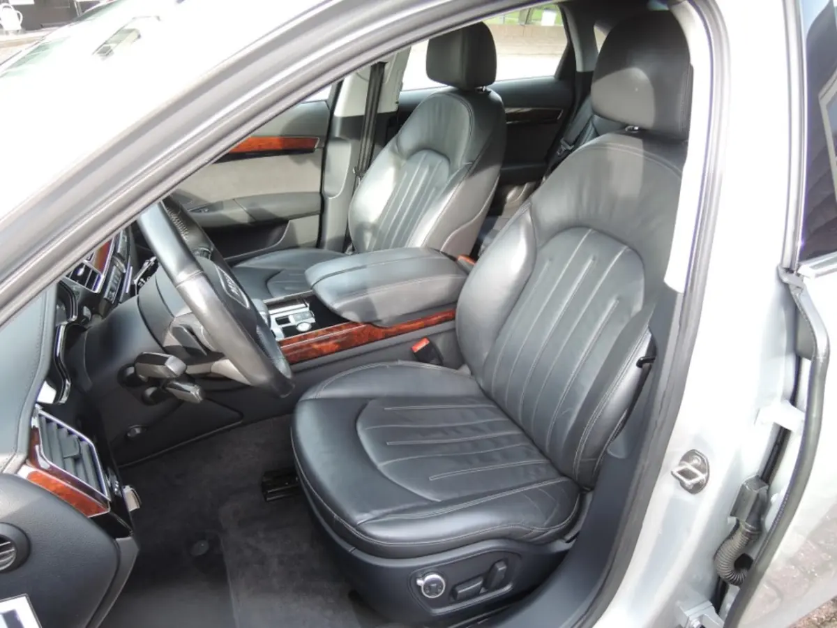3.0 TDI QUATTRO PRO LINE + YOUNGTIMER