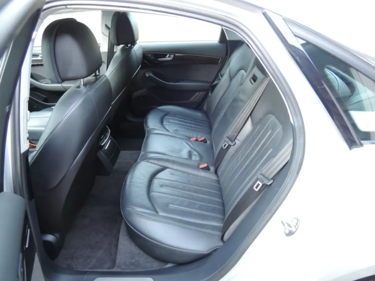 3.0 TDI QUATTRO PRO LINE + YOUNGTIMER